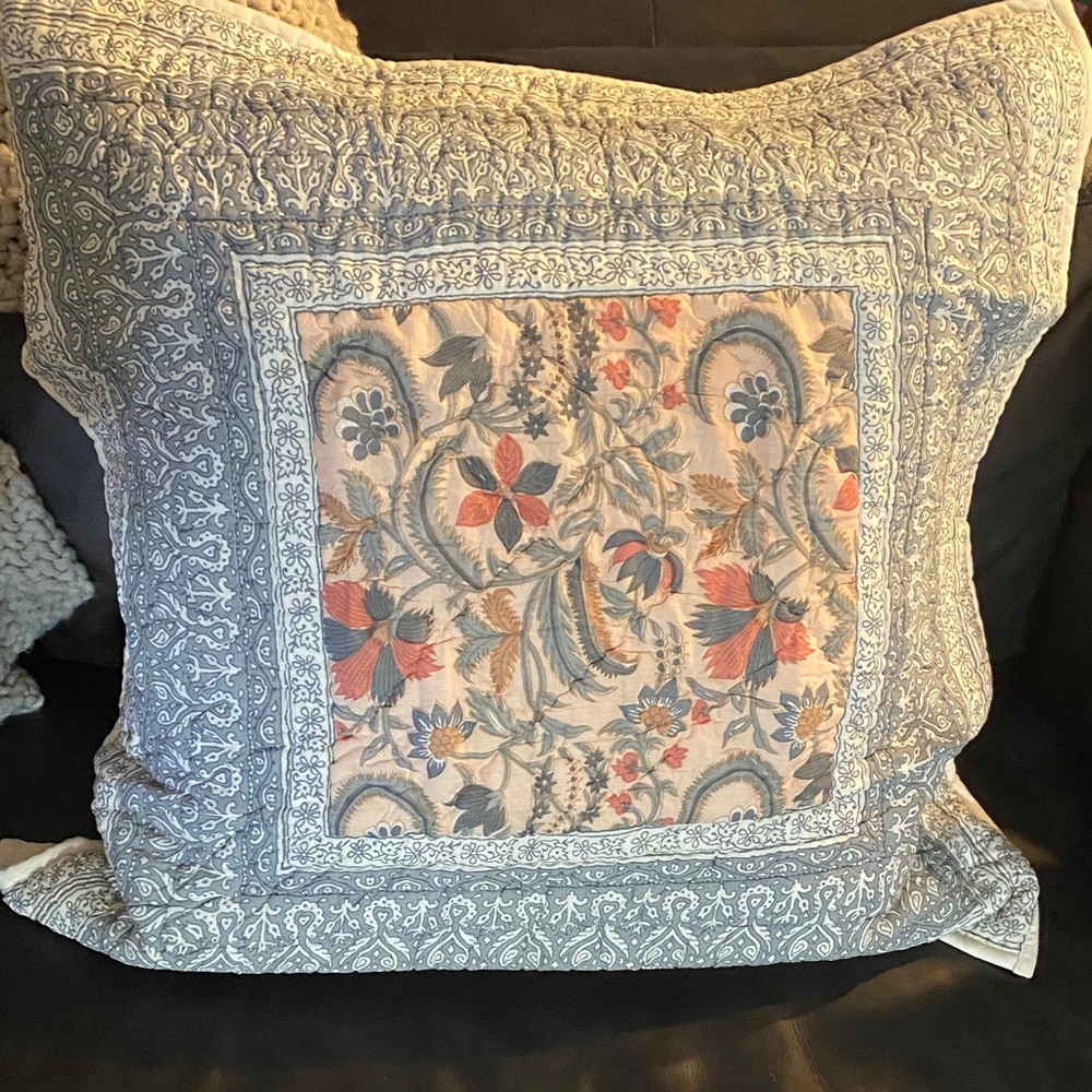 Studio D Tasha Euro Sham, Floral Pattern NEW